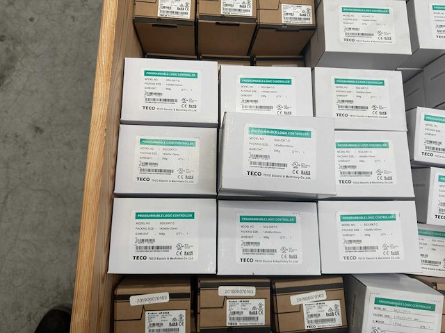 Partij diverse programmable logic controllers (plc) teco - electronics - afbeelding 9 van  11