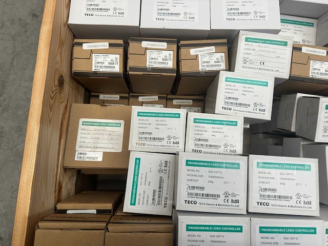 Partij diverse programmable logic controllers (plc) teco - electronics - afbeelding 10 van  11