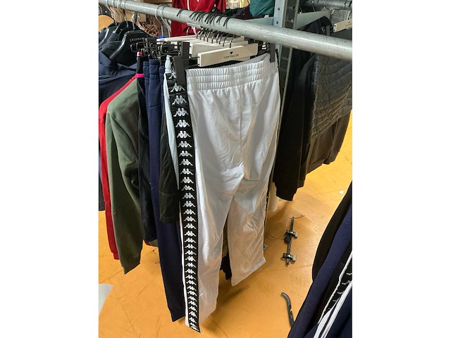 Partij diverse puma/adidas/kappa/etc kleding (20x) - afbeelding 2 van  17