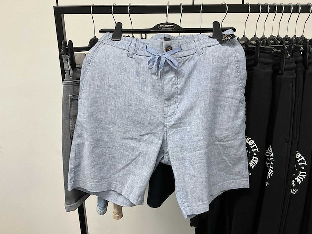 Partij diverse purepath/hugoboss/lyle&scott heren broeken/shorts/joggers (17x) - afbeelding 3 van  23