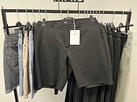 Partij diverse purepath/hugoboss/lyle&scott heren broeken/shorts/joggers (17x) - afbeelding 21 van  23