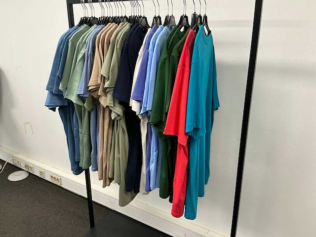 Partij diverse purepath/tommyjeans/calvinklein/lacoste heren t-shirts (32x) - afbeelding 12 van  27
