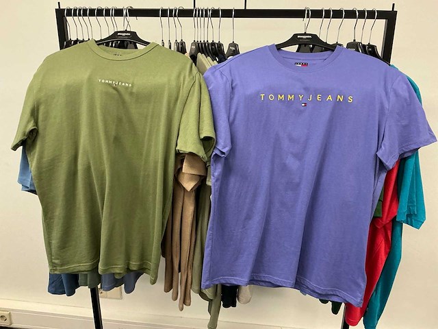 Partij diverse purepath/tommyjeans/calvinklein/lacoste heren t-shirts (32x) - afbeelding 27 van  27