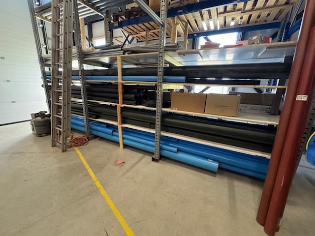 Partij diverse pvc buizen en installatiemateriaal o.a. dyka en geberit - afbeelding 2 van  13