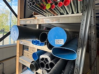 Partij diverse pvc buizen en installatiemateriaal o.a. dyka en geberit - afbeelding 9 van  13