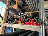 Partij diverse pvc buizen en installatiemateriaal o.a. dyka en geberit - afbeelding 10 van  13