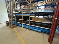 Partij diverse pvc buizen en installatiemateriaal o.a. dyka en geberit - afbeelding 13 van  13