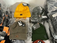 Partij diverse quiksilver/kappa mutsen/nekwarmers (156x) - afbeelding 5 van  10