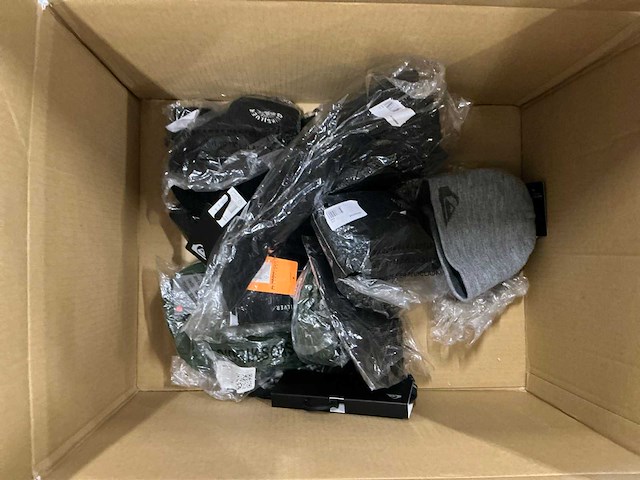 Partij diverse quiksilver/kappa mutsen/nekwarmers (156x) - afbeelding 10 van  10