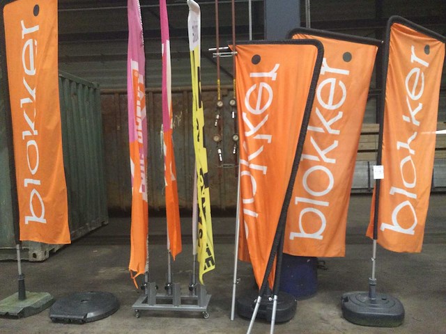 Partij diverse reclamebanners - afbeelding 1 van  2