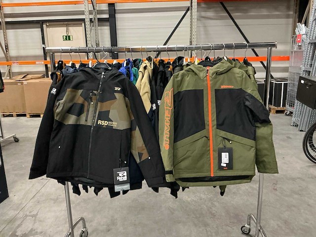 Partij diverse rehall boys snow jackets (26x) - afbeelding 11 van  18