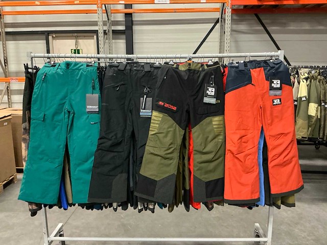 Partij diverse rehall boys snow pants (54x) - afbeelding 5 van  10