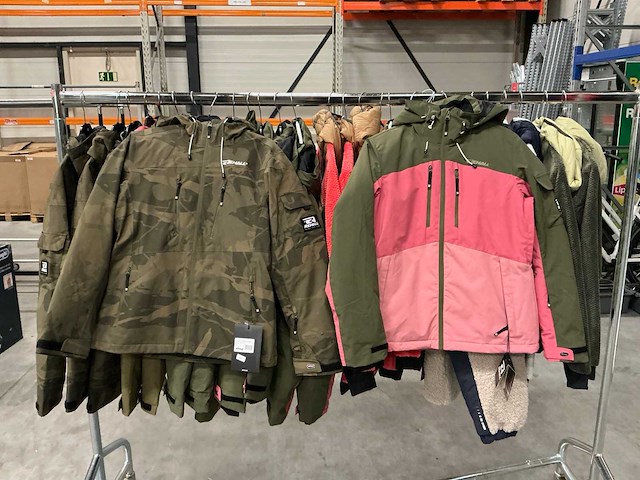 Partij diverse rehall dames (snow) jackets (28x) - afbeelding 7 van  14