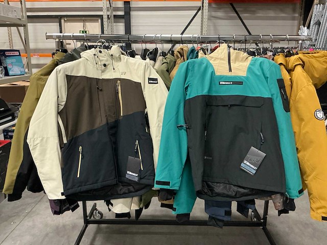 Partij diverse rehall heren snow jackets (45x) - afbeelding 20 van  23