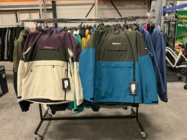 Partij diverse rehall heren (snow) jackets (50x) - afbeelding 13 van  18