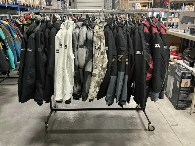 Partij diverse rehall heren snow jackets (50x) - afbeelding 9 van  16