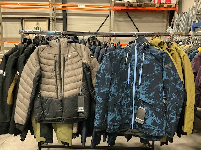 Partij diverse rehall heren (snow)jackets (48x) - afbeelding 2 van  27