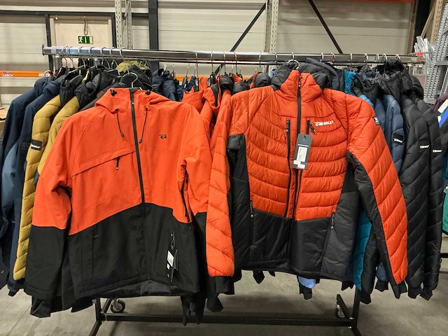 Partij diverse rehall heren (snow)jackets (48x) - afbeelding 25 van  27