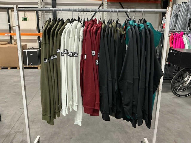 Partij diverse rehall mens hoodies (28x) - afbeelding 1 van  19