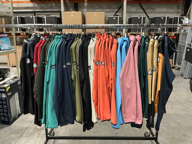 Partij diverse rehall mens jackets (44x) - afbeelding 1 van  21