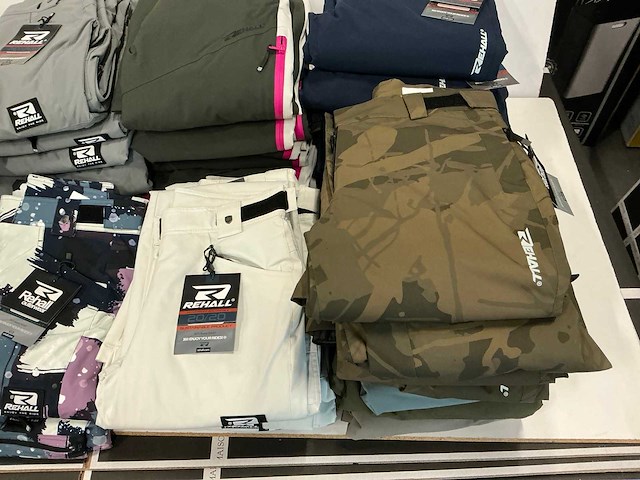 Partij diverse rehall womens snowpants (96x) - afbeelding 3 van  26