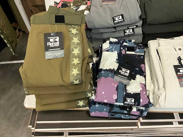 Partij diverse rehall womens snowpants (96x) - afbeelding 4 van  26