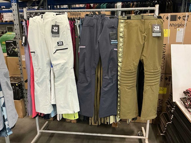 Partij diverse rehall womens snowpants (96x) - afbeelding 24 van  26