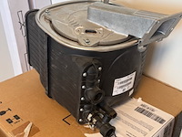 Partij diverse retouren en onderdelen grundfos, vaillant en itho daalderop - afbeelding 2 van  18