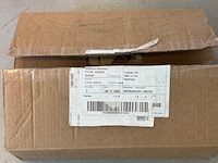 Partij diverse retouren en onderdelen grundfos, vaillant en itho daalderop - afbeelding 15 van  18