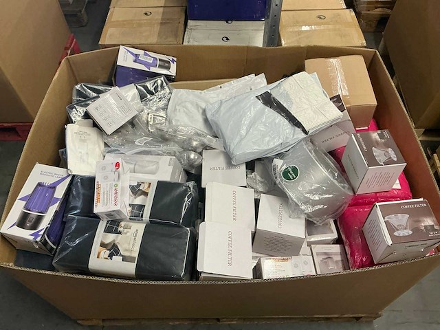 Partij diverse retouren - afbeelding 1 van  6