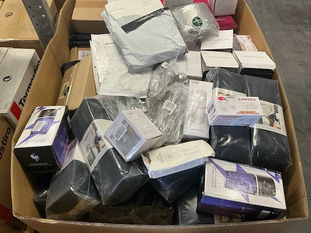 Partij diverse retouren - afbeelding 3 van  6