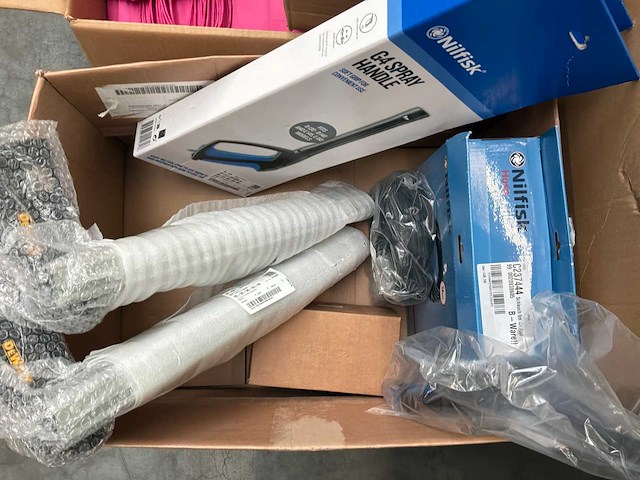 Partij diverse retourgoederen - afbeelding 2 van  12