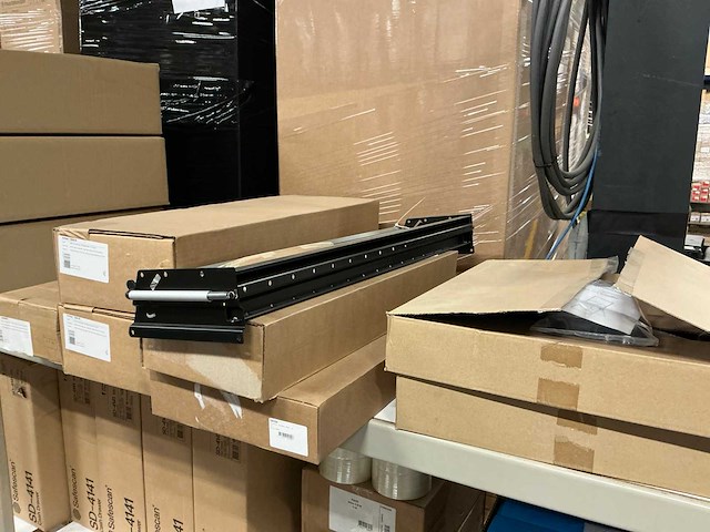 Partij diverse (ribbon) dispensers/etc (8x) - afbeelding 1 van  6