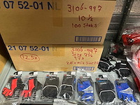 Partij diverse roeckl handschoenen (345x) - afbeelding 1 van  5