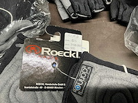 Partij diverse roeckl sports handschoenen (122x) - afbeelding 11 van  12