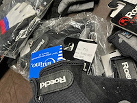 Partij diverse roeckl sports handschoenen (122x) - afbeelding 12 van  12