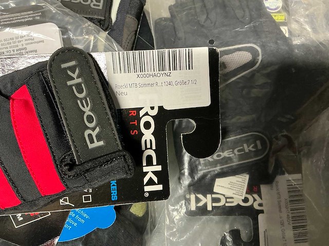 Partij diverse roeckl sports handschoenen (340x) - afbeelding 4 van  15