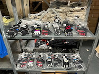 Partij diverse roeckl sports handschoenen (340x) - afbeelding 1 van  15