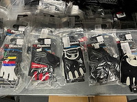 Partij diverse roeckl sports handschoenen (340x) - afbeelding 12 van  15