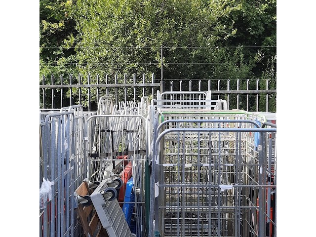 Partij diverse rolcontainers - afbeelding 7 van  9