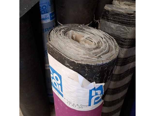 Partij diverse rollen dakleer - afbeelding 7 van  20