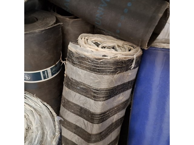 Partij diverse rollen dakleer - afbeelding 8 van  20