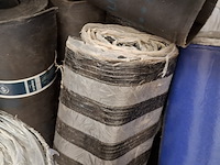 Partij diverse rollen dakleer - afbeelding 8 van  20