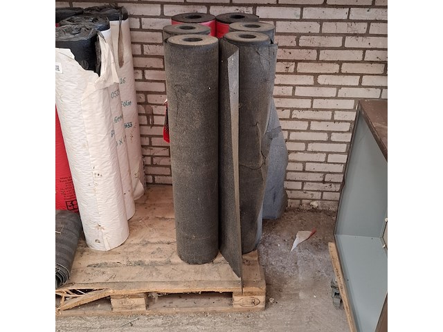 Partij diverse rollen dakleer - afbeelding 12 van  20