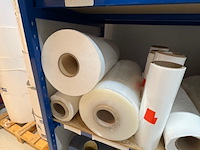 Partij diverse rollen inkjetfolie en inkjetpapier , o.a. vpf en synthogra, zelfklevend - afbeelding 3 van  34