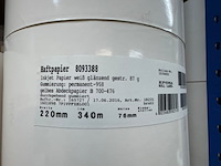 Partij diverse rollen inkjetfolie en inkjetpapier , o.a. vpf en synthogra, zelfklevend - afbeelding 8 van  34