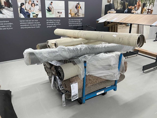 Partij diverse rollen tapijt en vinyl - afbeelding 1 van  3