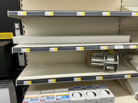 Partij diverse roosters & ventilatie materiaal (230x) - afbeelding 2 van  3