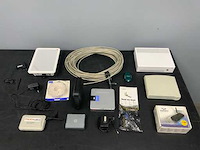 Partij diverse routers, kabels en toebehoren - afbeelding 9 van  16