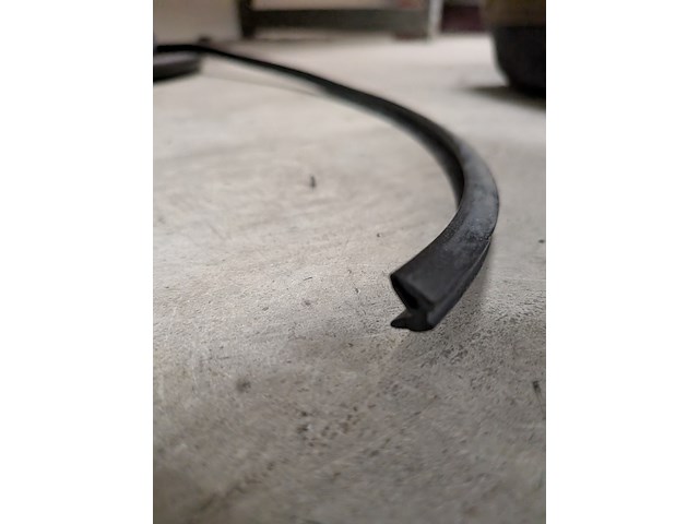 Partij diverse rubber profielen - afbeelding 24 van  31